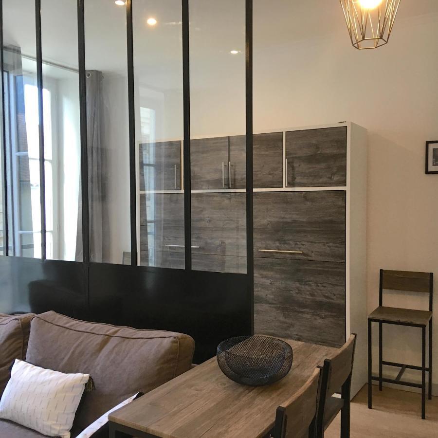 L'Oratoire 2 Apartment ลาโรแชล ภายนอก รูปภาพ