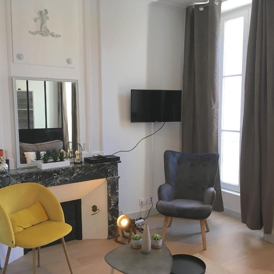 L'Oratoire 2 Apartment ลาโรแชล ภายนอก รูปภาพ