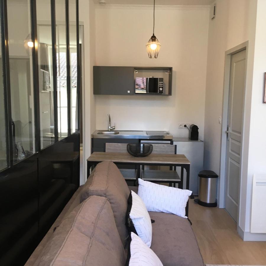 L'Oratoire 2 Apartment ลาโรแชล ภายนอก รูปภาพ