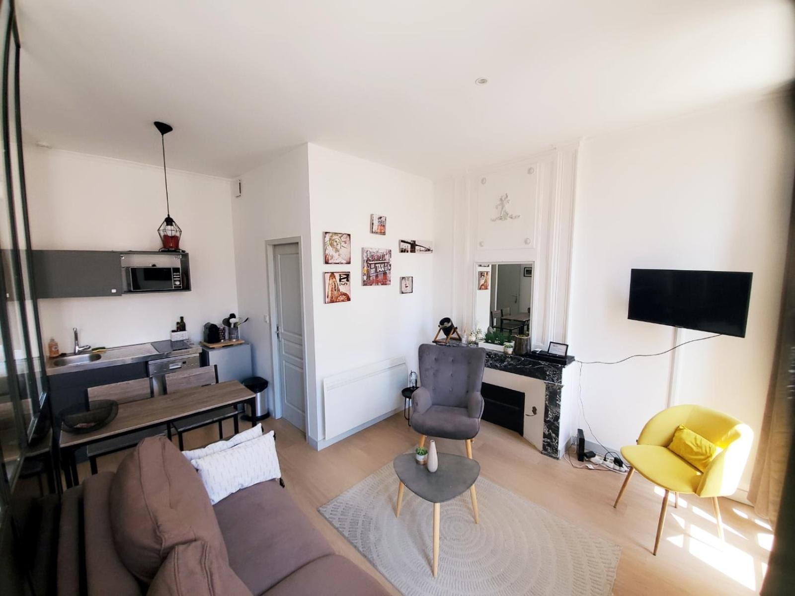 L'Oratoire 2 Apartment ลาโรแชล ภายนอก รูปภาพ