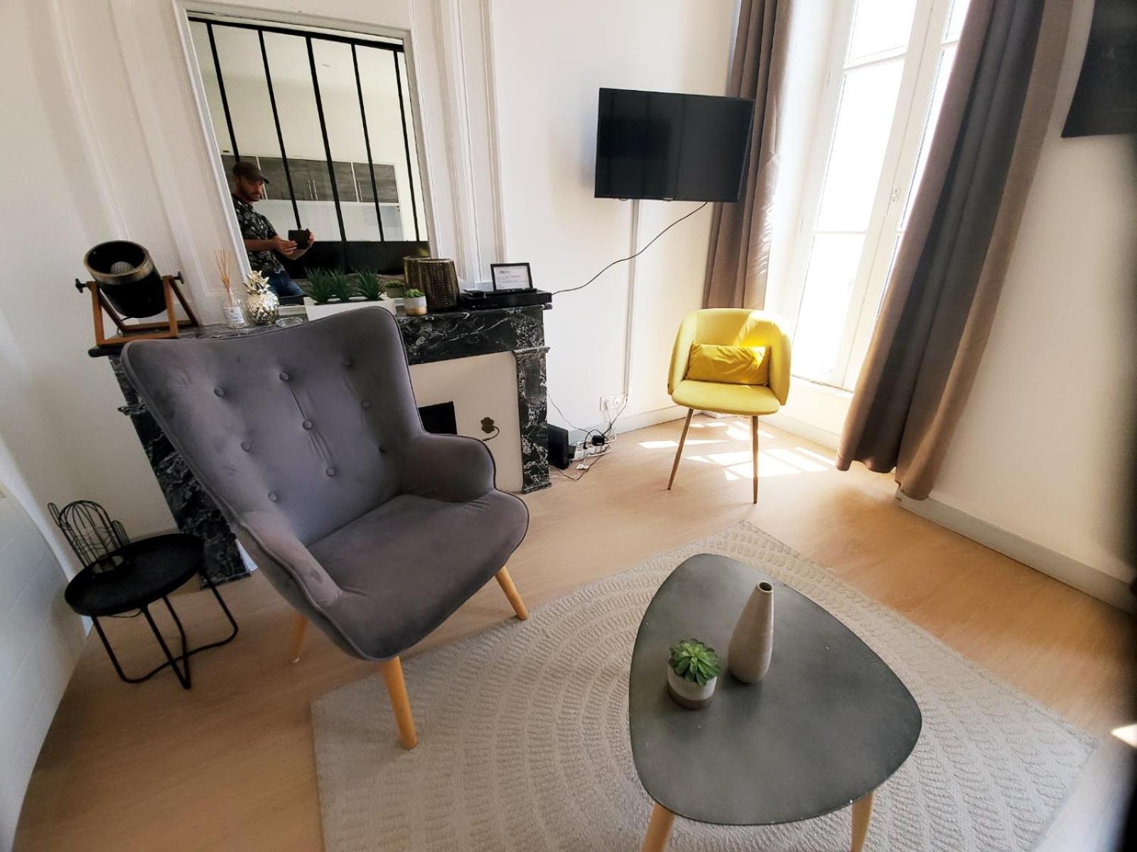 L'Oratoire 2 Apartment ลาโรแชล ภายนอก รูปภาพ