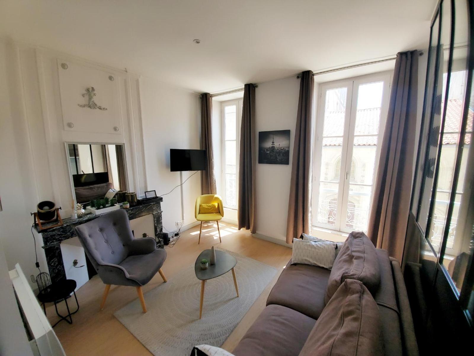 L'Oratoire 2 Apartment ลาโรแชล ภายนอก รูปภาพ
